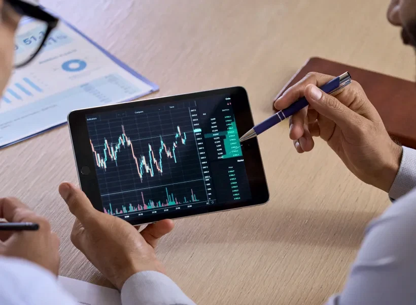 Kratuxil trading platform